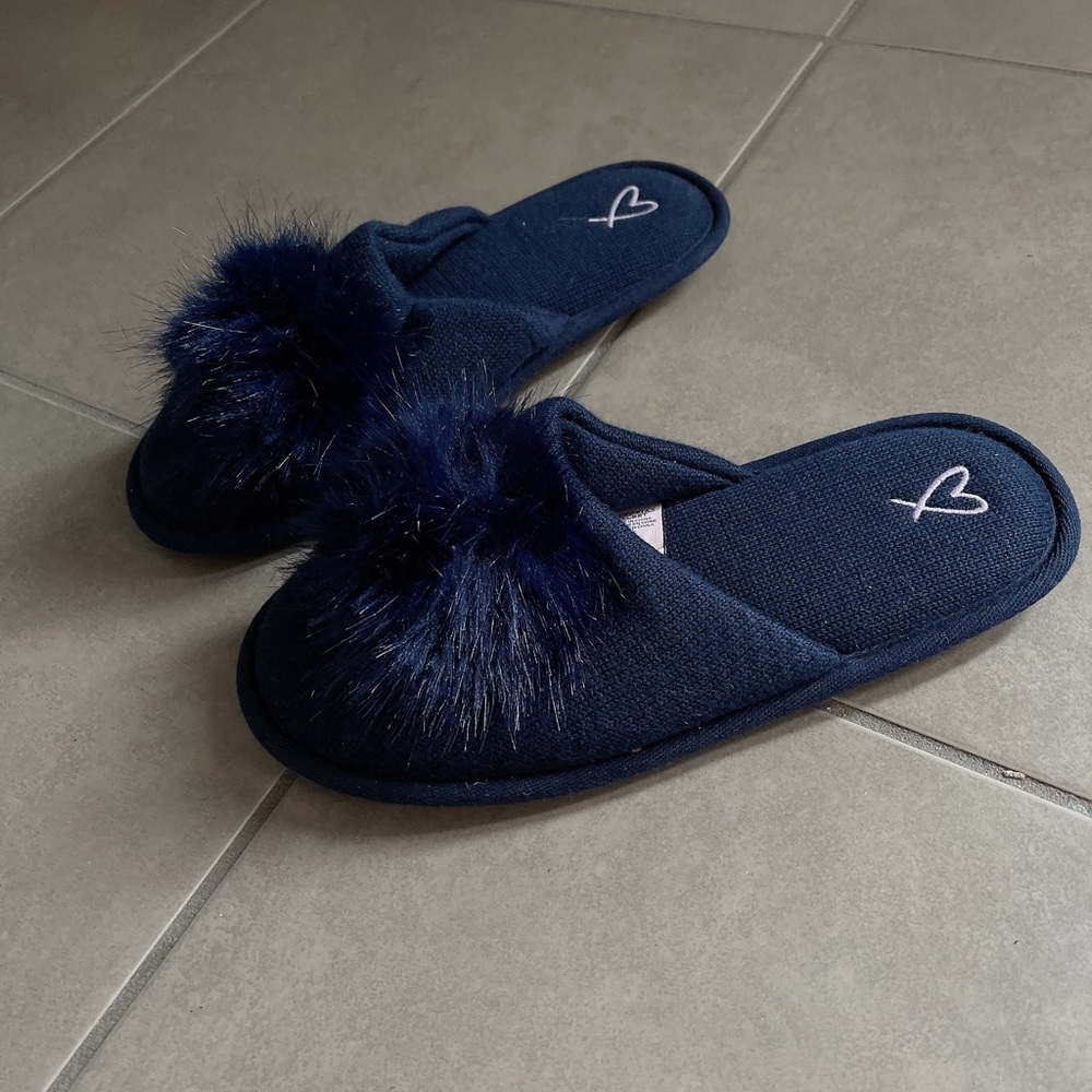 Victoria’s Secret winter slide